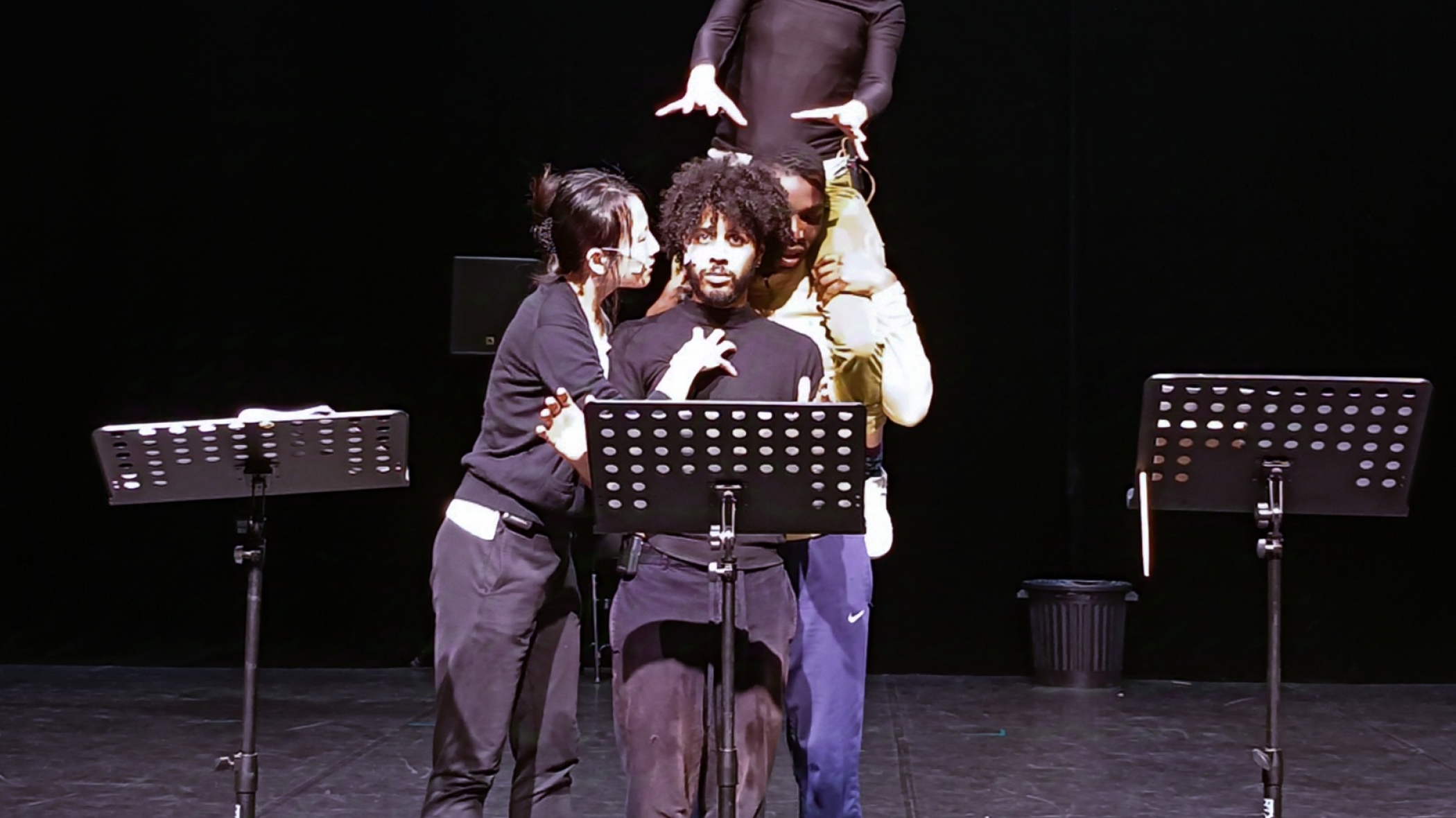 En résidence au plateau avec la Cie Demesten Titip