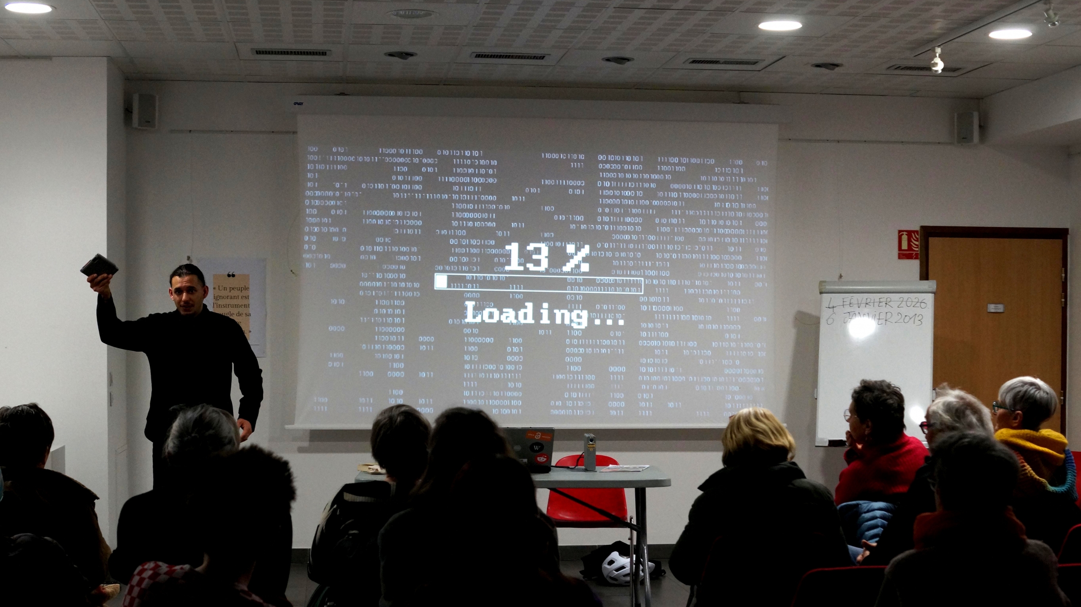 Le spectacle Aaron en tournée dans les classes du département