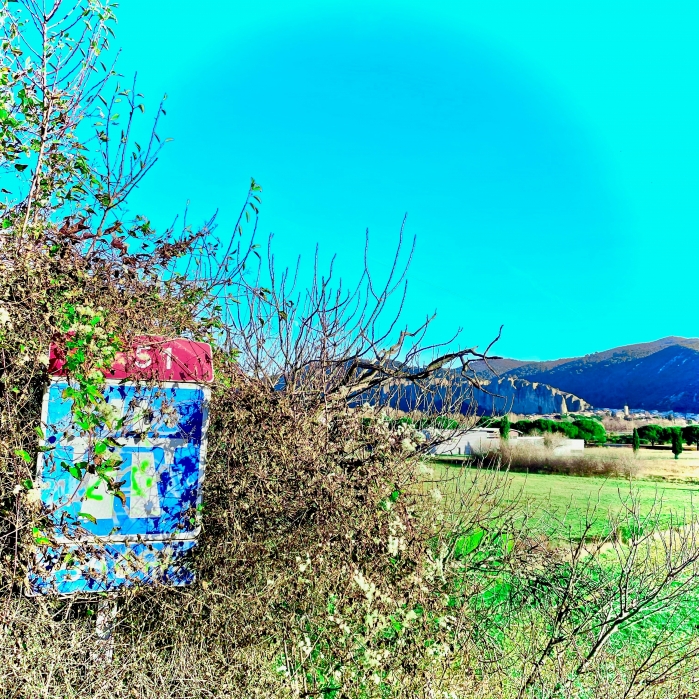 Les anges dépassent