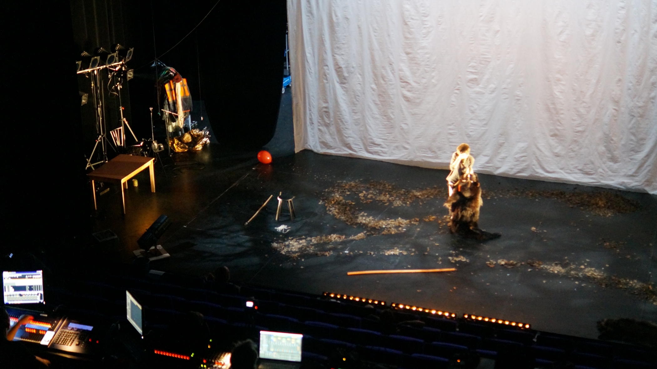 La compagnie Vol Plané fait sa rentrée sur le plateau