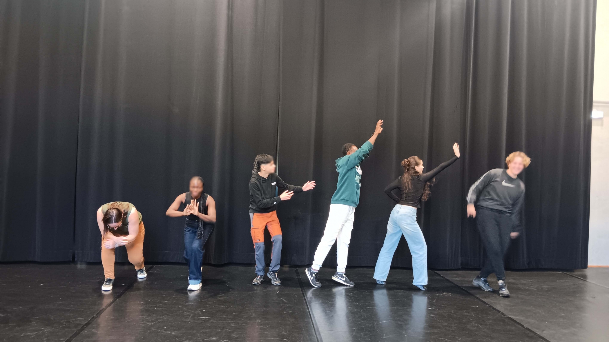 Effet papillon, danse et médiation pour la classe de 1ère de la MFR