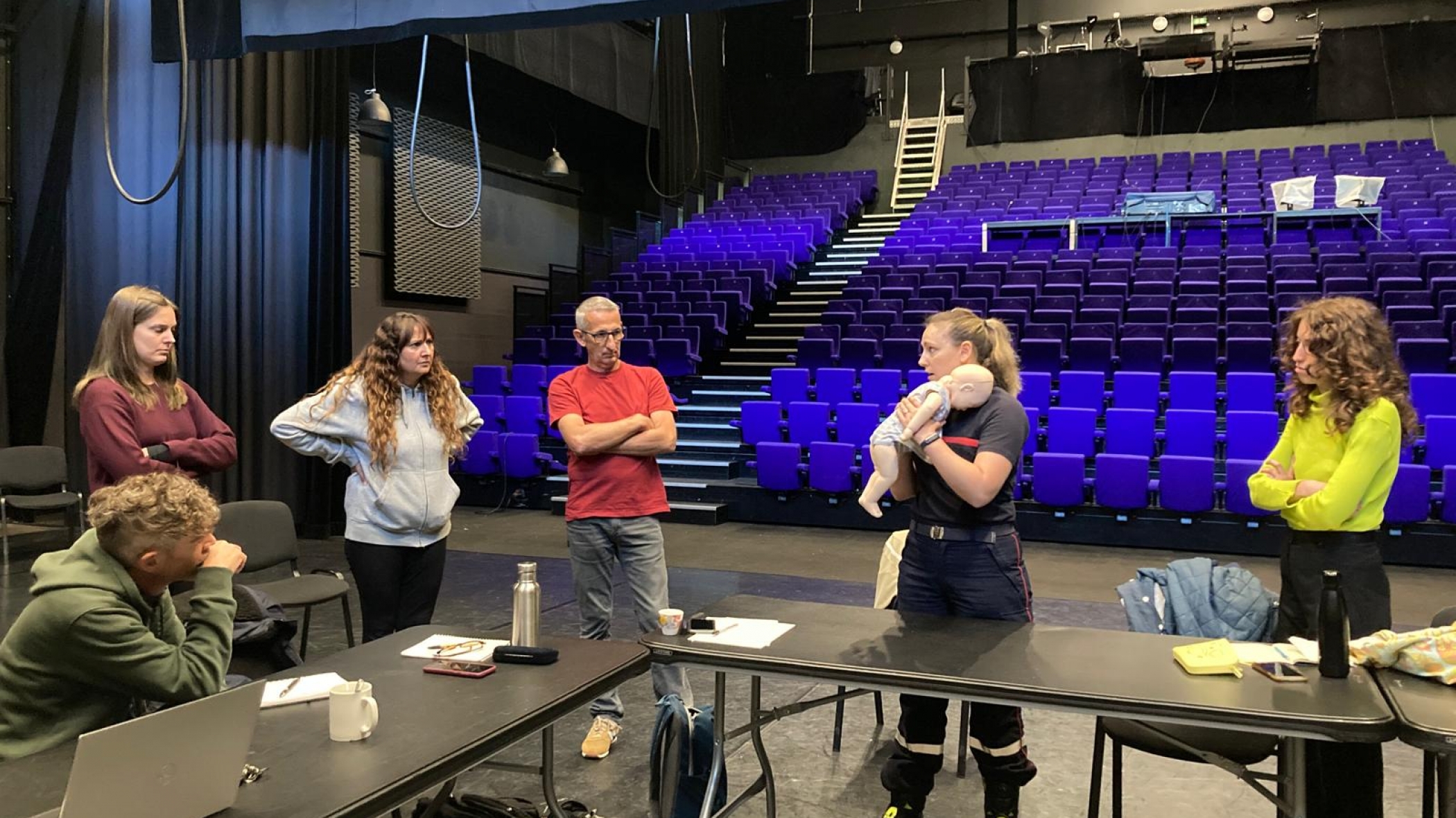 Qui dit rentrée dit aussi renouvellement de formations pour l'équipe du Théâtre