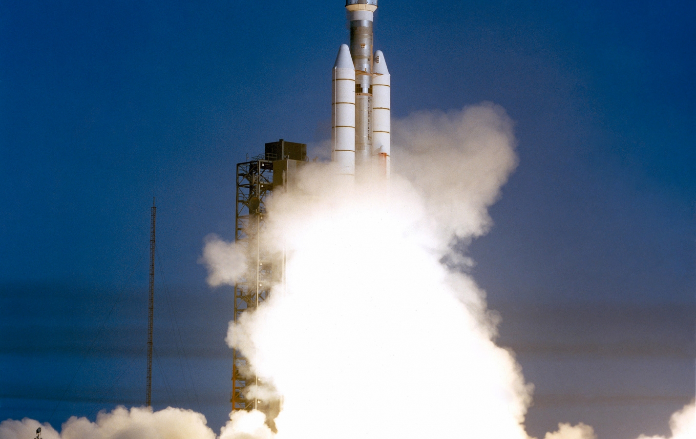 Dark was the night [scolaire]